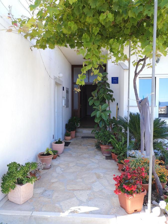 Apartman Mare Drvenik  Ngoại thất bức ảnh