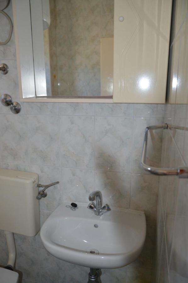 Apartman Mare Drvenik  Ngoại thất bức ảnh